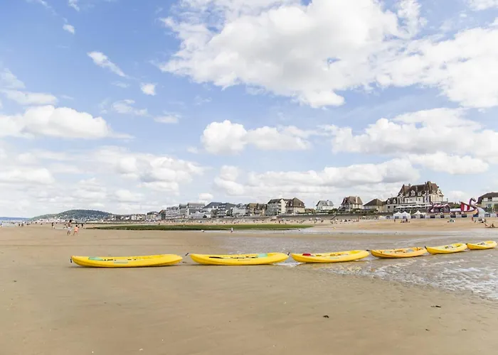 Lumineux Avec 2 Balcons A 600m De La - Fr-1-788-78 * Merville-Franceville-Plage